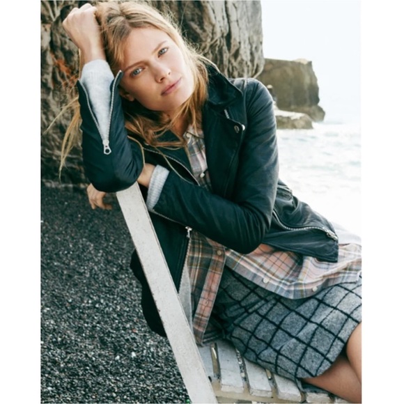 Madewell Academia Wool Shirttail Mini Skirt in Plaid Grid Check Gray Size 4 - Picture 1 of 8